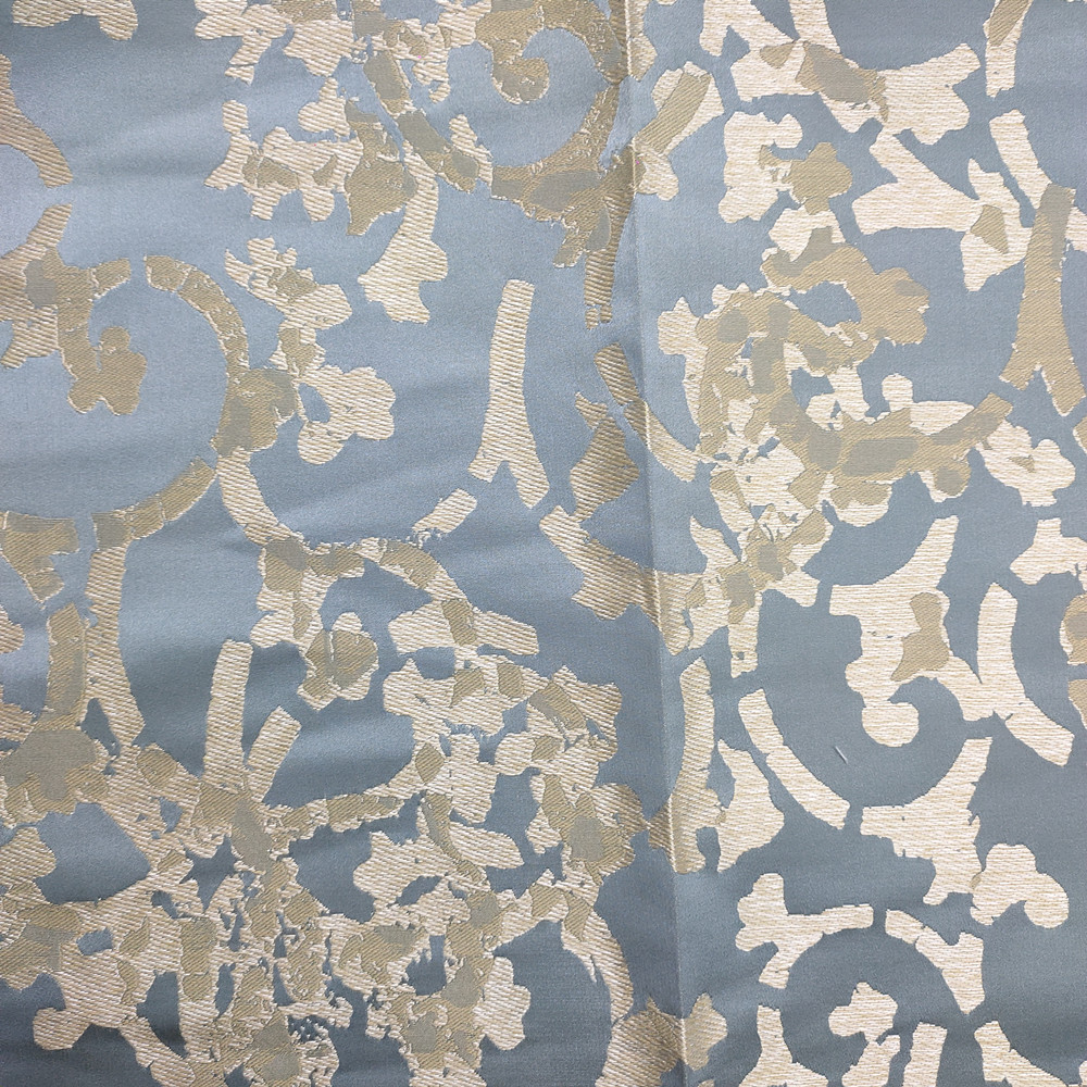 Polyester Upholstery Fabric Yarn Dyed High Precision Jacquard Sofa Fabric 